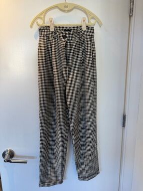 EMME Marcella check cream and black pants high waist